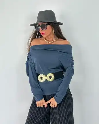 Carol Blouse Navy Blue