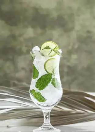 LAV Juice Cup comes with 6 pieces in a box