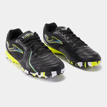 Football shoes