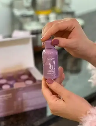 Collagen drink from Farmasi to tighten the skin