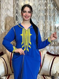 Comfortable and elegant Moroccan caftan (brake)